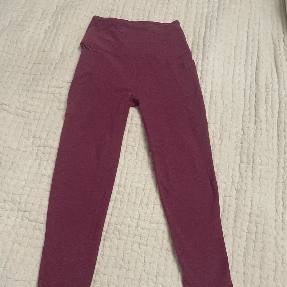 Beyond Yoga x Peloton leggings